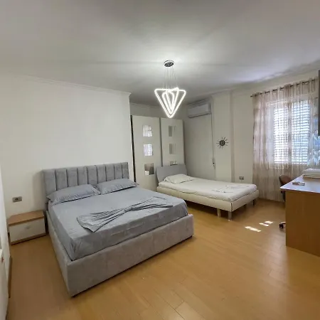 Bed & Breakfast Albjona